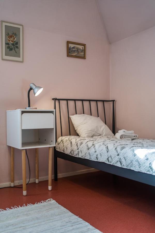 Pueha Vaimu Kuelalistemaja Hotel Tallinn Luaran gambar